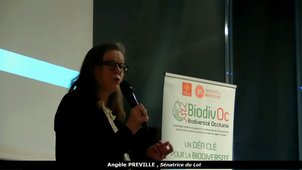 Angèle PREVILLE - Plastiques, une bombe à retardement ?