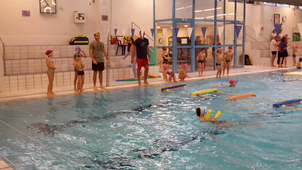 Natation à l'école primaire