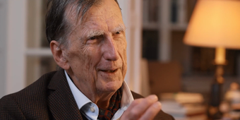 Entretien avec Bruno Latour - Episode 10 : Politique yami2_-_bruno_latour_-_10_-_politique_v1 (1080p).mp4